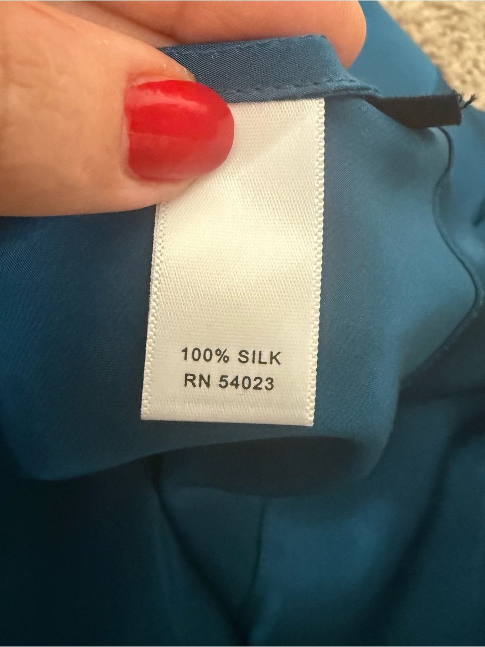 Banana Republic 100% Silk Sleeveless Ruffle Neck Top - Picture 3 of 3